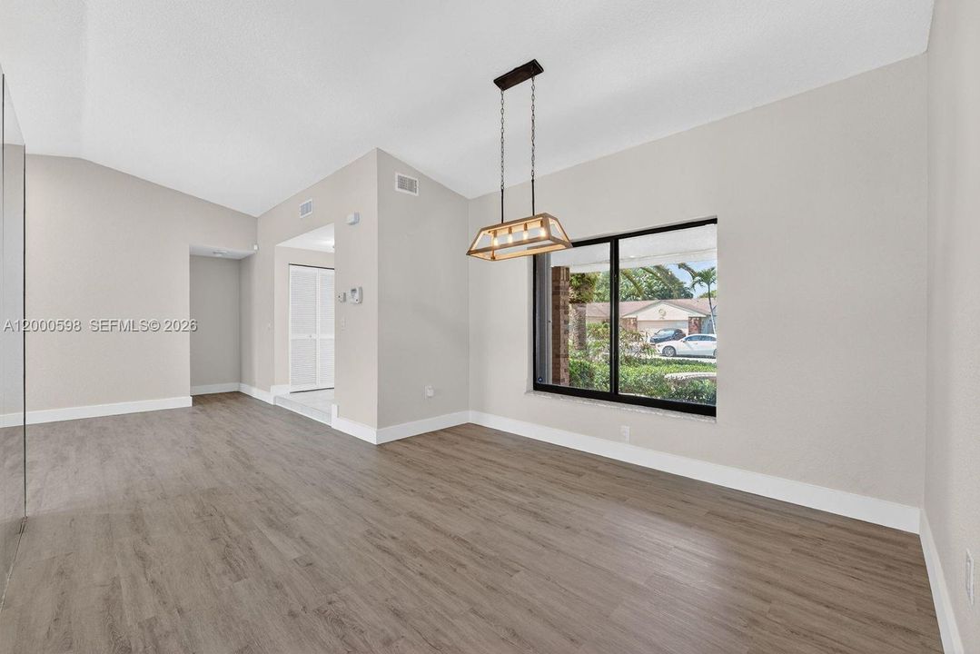 Active With Contract: $775,000 (3 beds, 2 baths, 1560 Square Feet)
