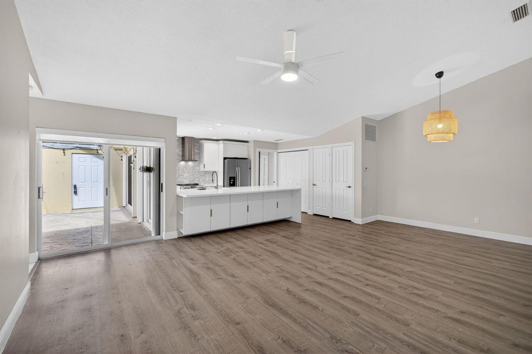 22-web-or-mls-5D1A2503