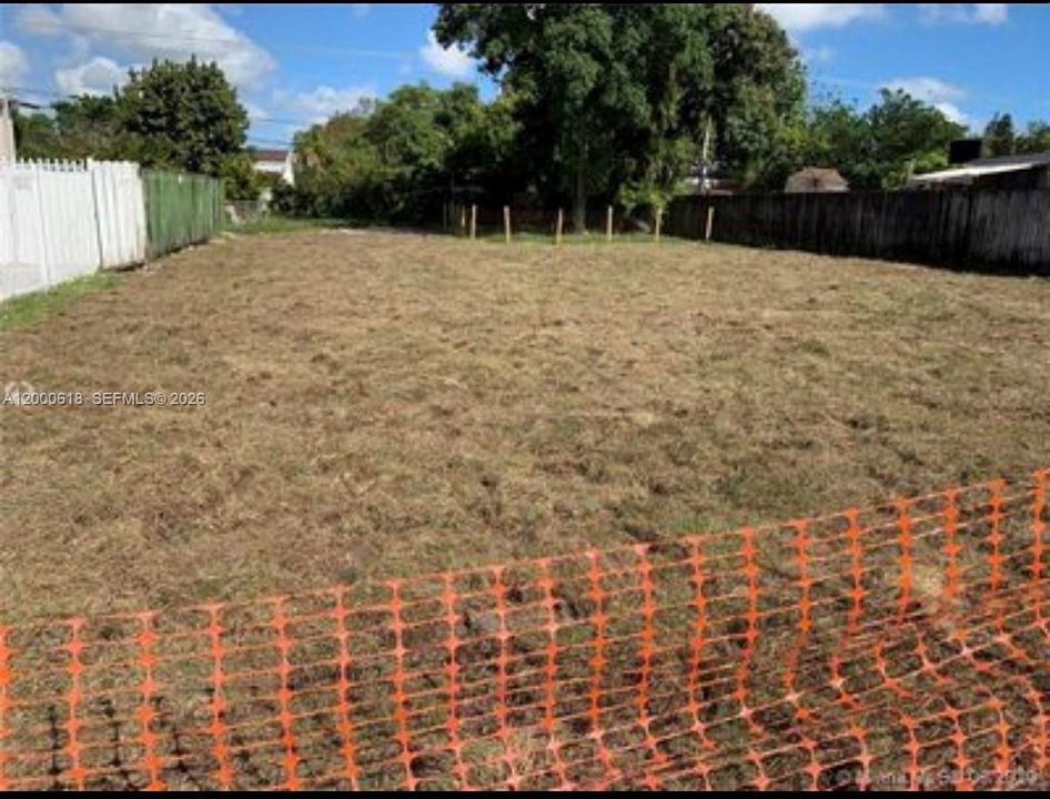 待售: $590,000 (0.20 acres)