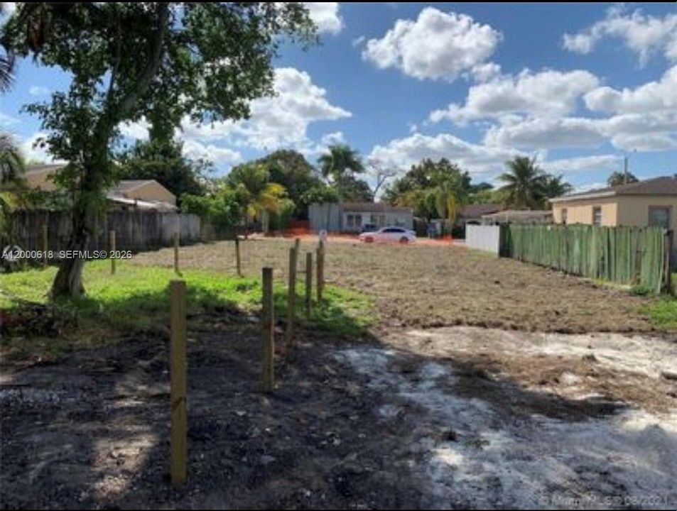 待售: $590,000 (0.20 acres)