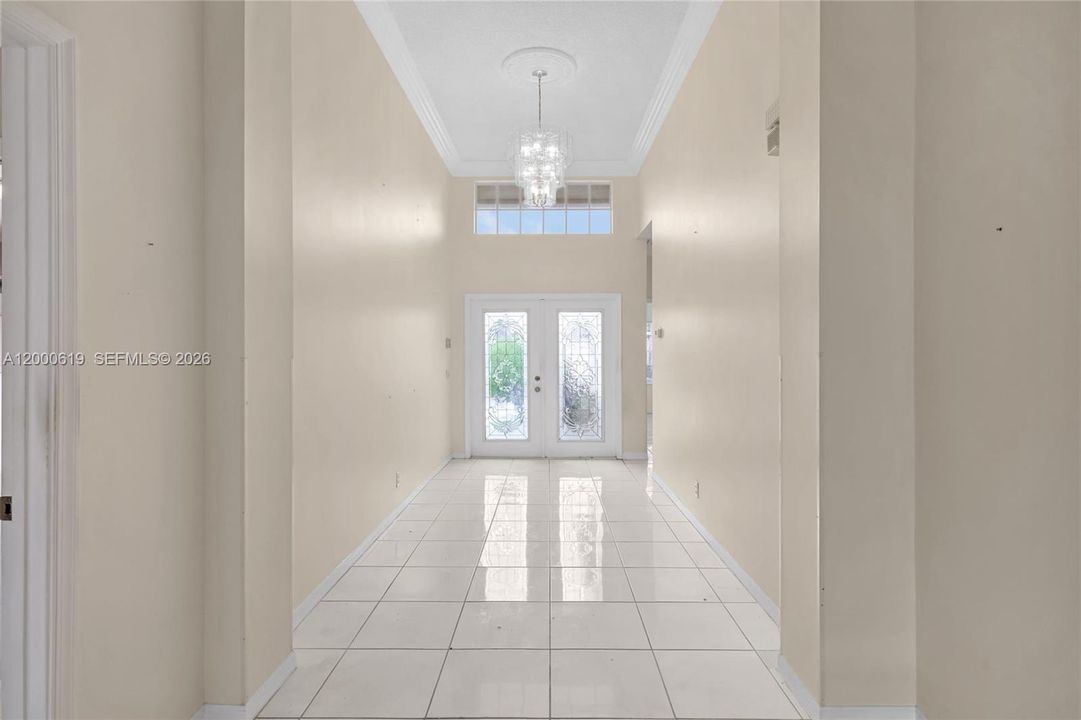 Active With Contract: $480,000 (3 beds, 2 baths, 2117 Square Feet)