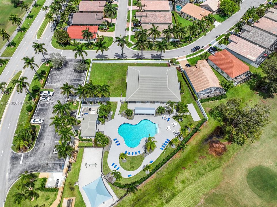 Active With Contract: $480,000 (3 beds, 2 baths, 2117 Square Feet)