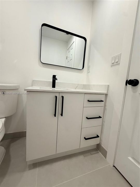Active With Contract: $489,900 (3 beds, 2 baths, 1104 Square Feet)