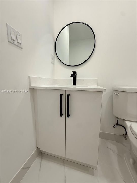 Active With Contract: $489,900 (3 beds, 2 baths, 1104 Square Feet)