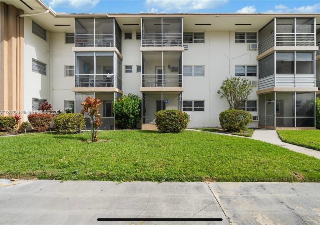 En Venta: $65,000 (1 camas, 1 baños, 688 Pies cuadrados)