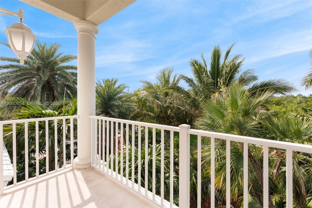 For Sale: $7,800,000 (5 beds, 5 baths, 4770 Square Feet)