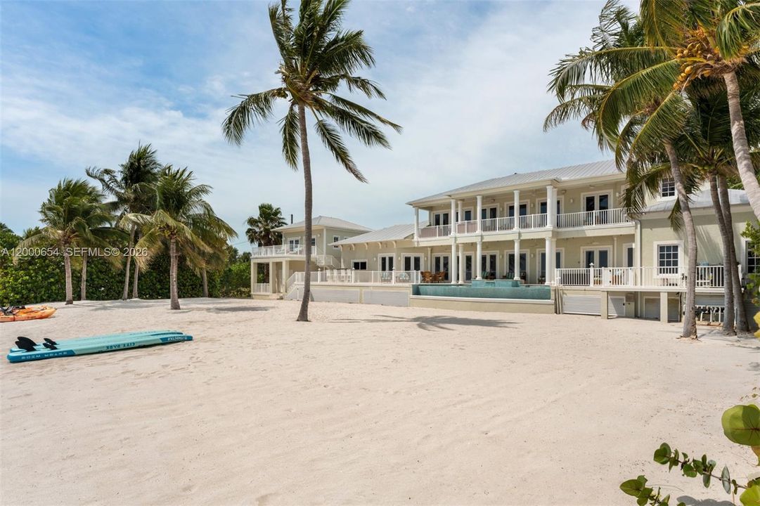 For Sale: $7,800,000 (5 beds, 5 baths, 4770 Square Feet)
