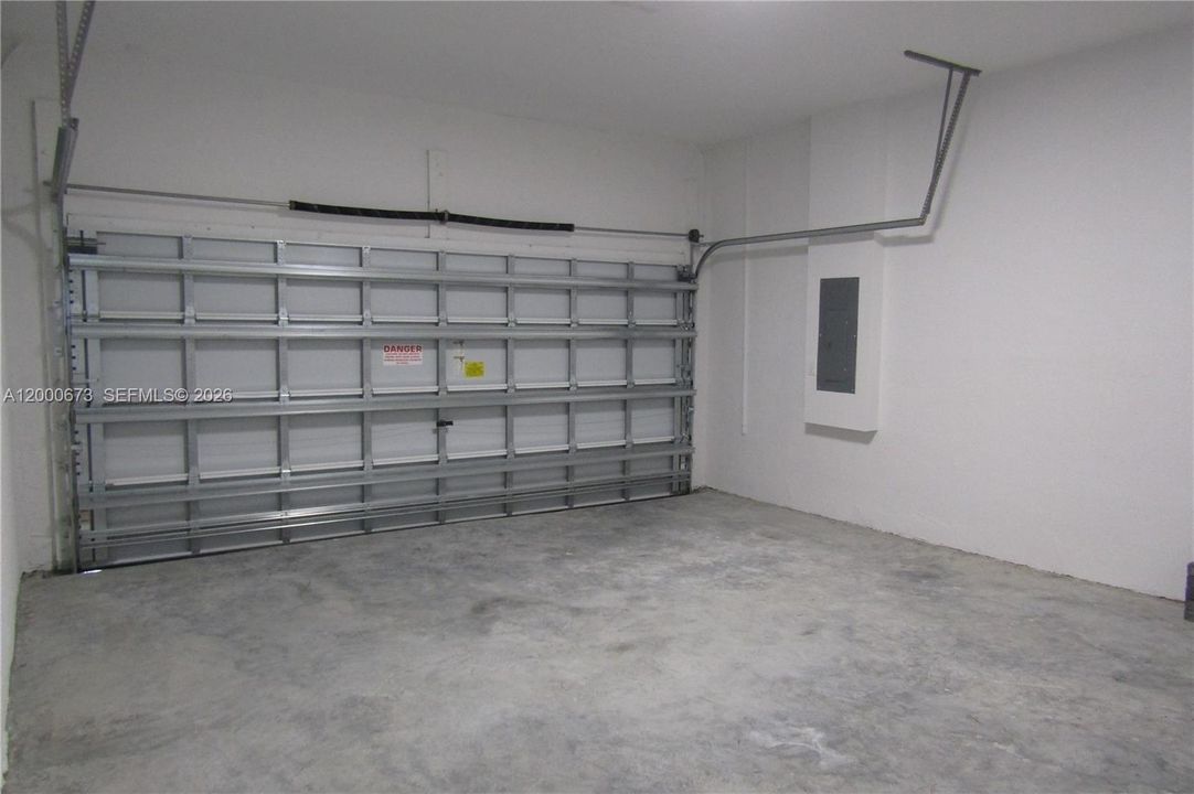 На продажу: $819,900 (4 спален, 3 ванн, 2586 Квадратных фут)
