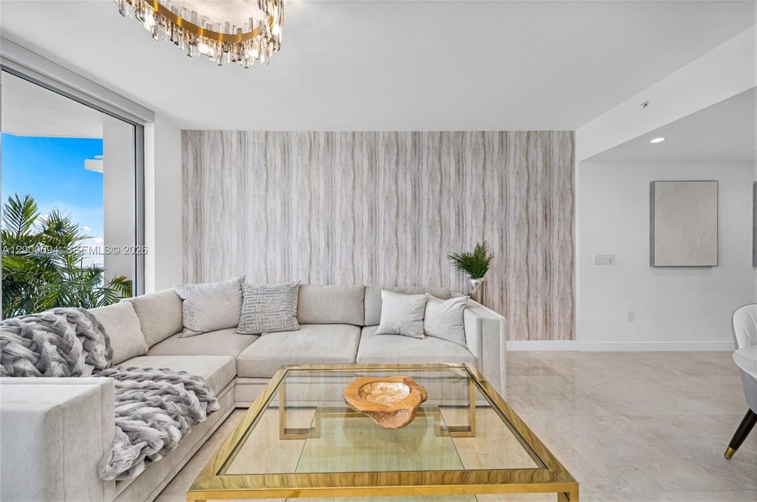 For Sale: $1,399,999 (1 beds, 2 baths, 1110 Square Feet)
