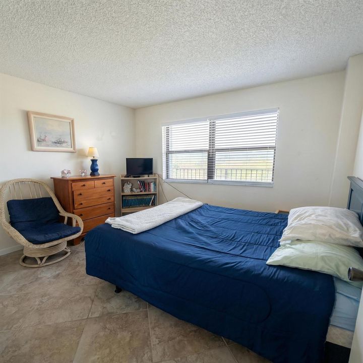 Front Bedroom