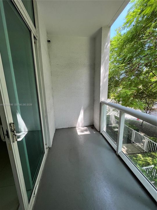 En Venta: $340,000 (2 camas, 2 baños, 1026 Pies cuadrados)