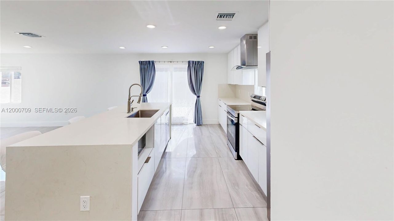 For Sale: $599,000 (4 beds, 3 baths, 2270 Square Feet)
