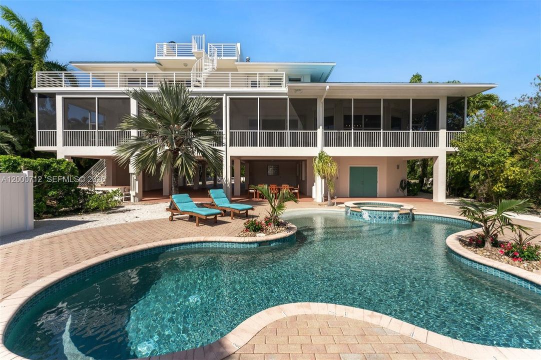 For Sale: $6,490,000 (5 beds, 5 baths, 5456 Square Feet)