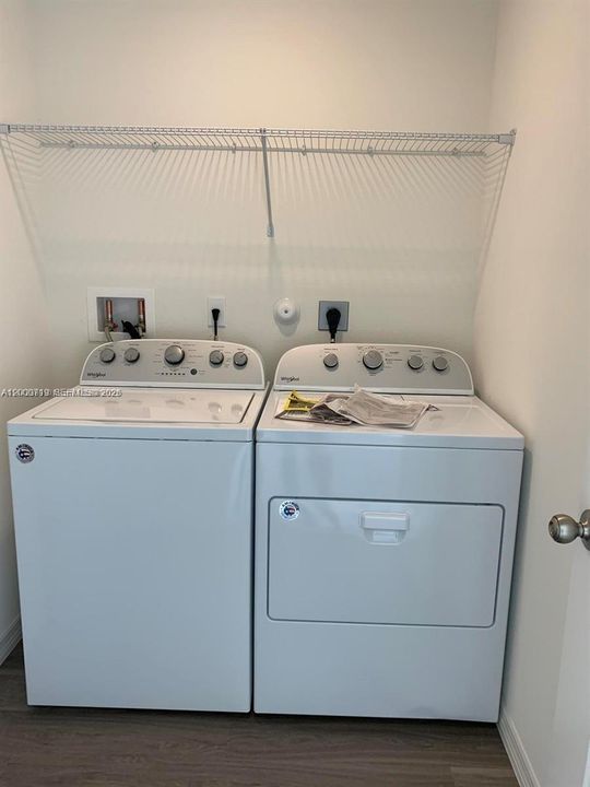 En Renta: $2,500 (3 camas, 2 baños, 1410 Pies cuadrados)