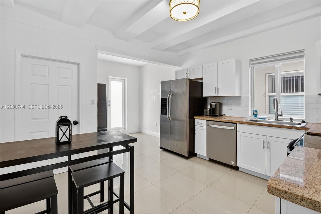 For Sale: $1,100,000 (0 beds, 0 baths, 3264 Square Feet)