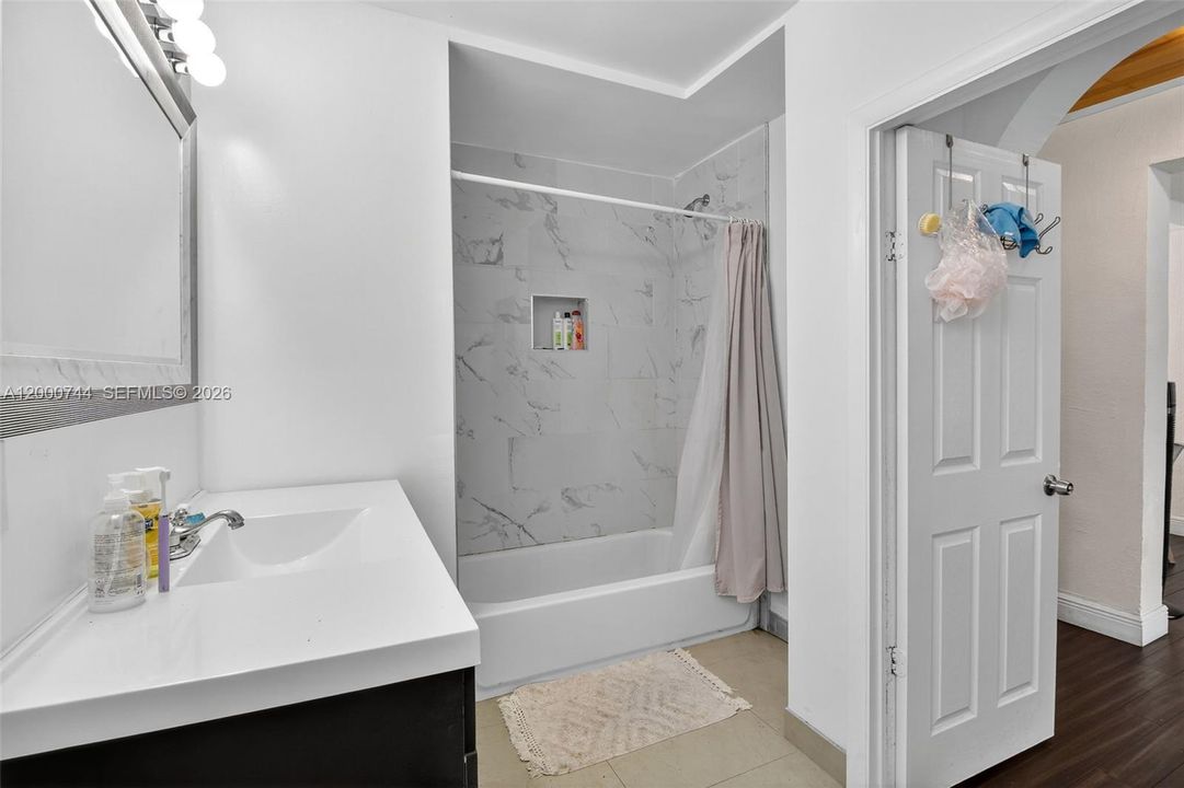 For Sale: $1,100,000 (0 beds, 0 baths, 3264 Square Feet)