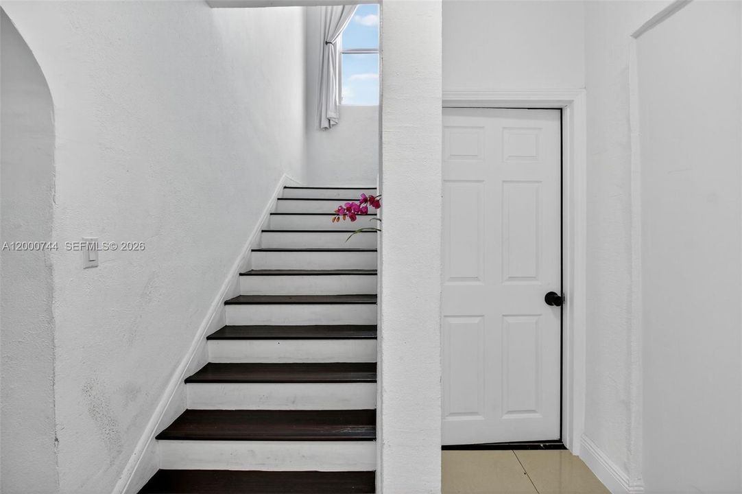 For Sale: $1,100,000 (0 beds, 0 baths, 3264 Square Feet)