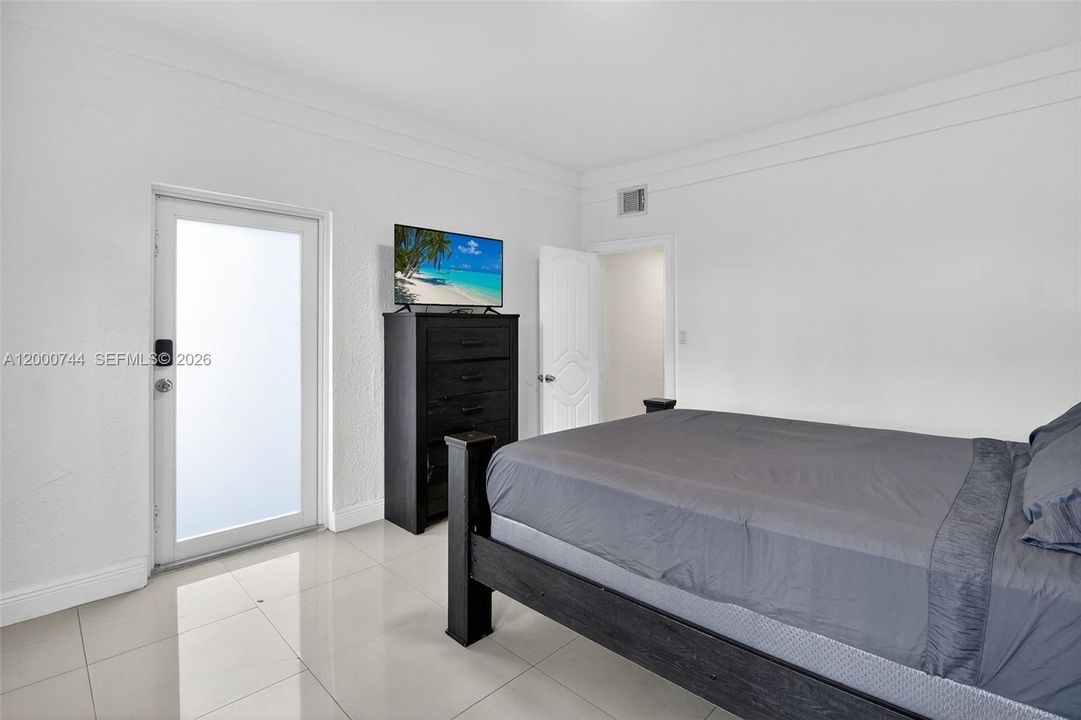 For Sale: $1,100,000 (0 beds, 0 baths, 3264 Square Feet)