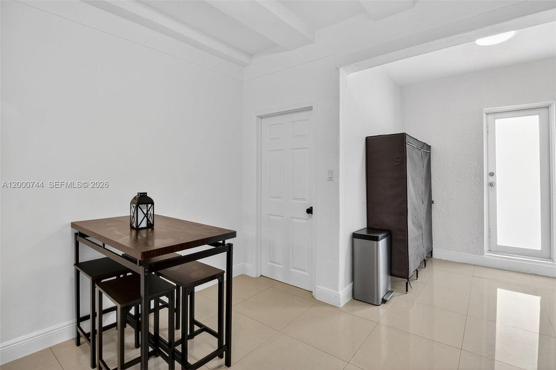 For Sale: $1,100,000 (0 beds, 0 baths, 3264 Square Feet)