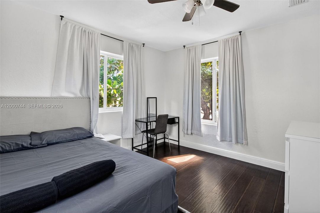 For Sale: $1,100,000 (0 beds, 0 baths, 3264 Square Feet)