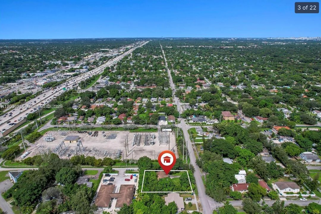 待售: $690,000 (0.37 acres)