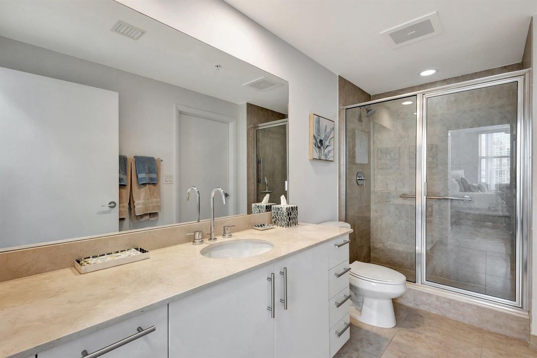 Bathroom #2