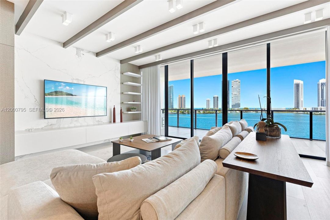 En Venta: $3,780,000 (3 camas, 4 baños, 2626 Pies cuadrados)
