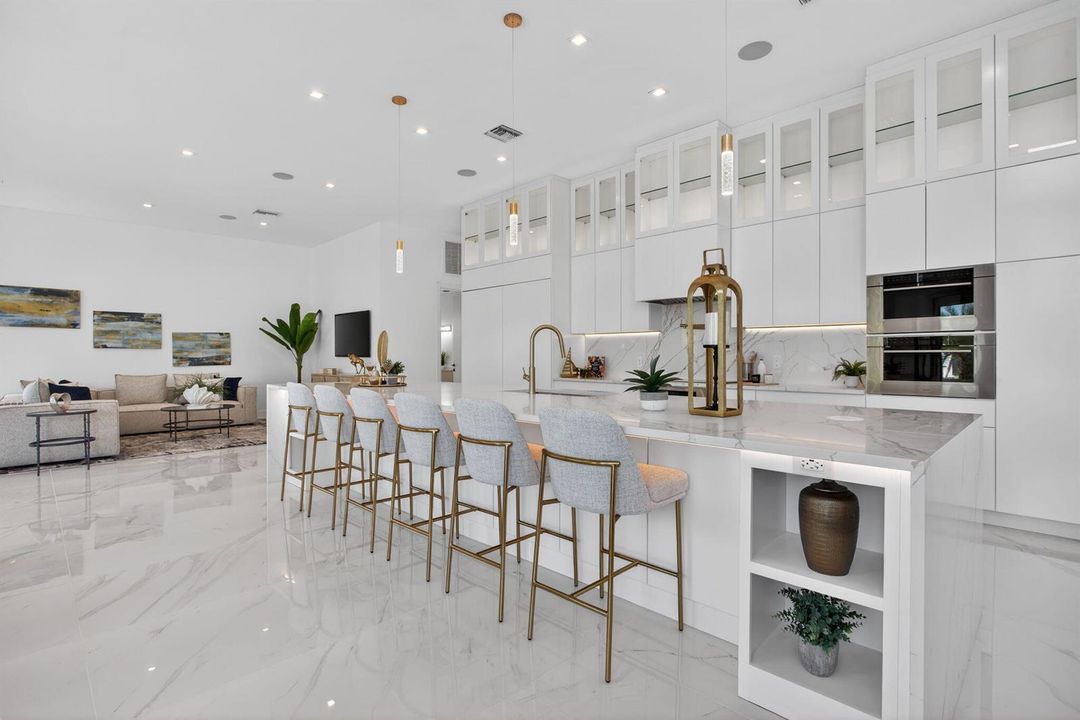 27-web-or-mls-2641-0047