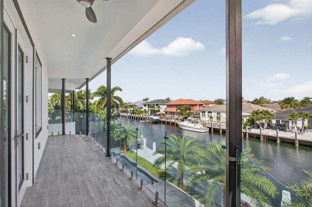 84-web-or-mls-2641-0327