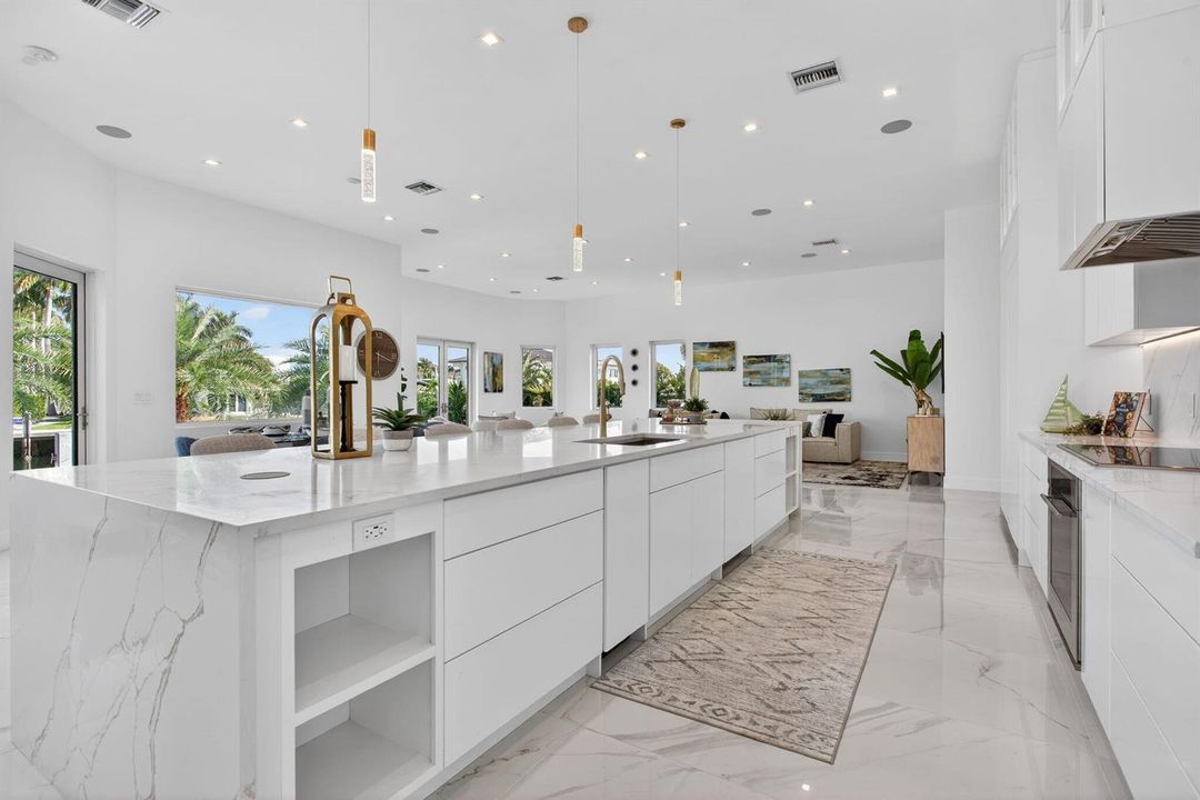 23-web-or-mls-2641-0017