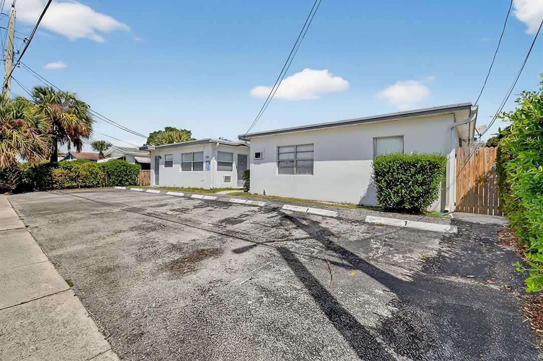 1172W34thSt#2(1)