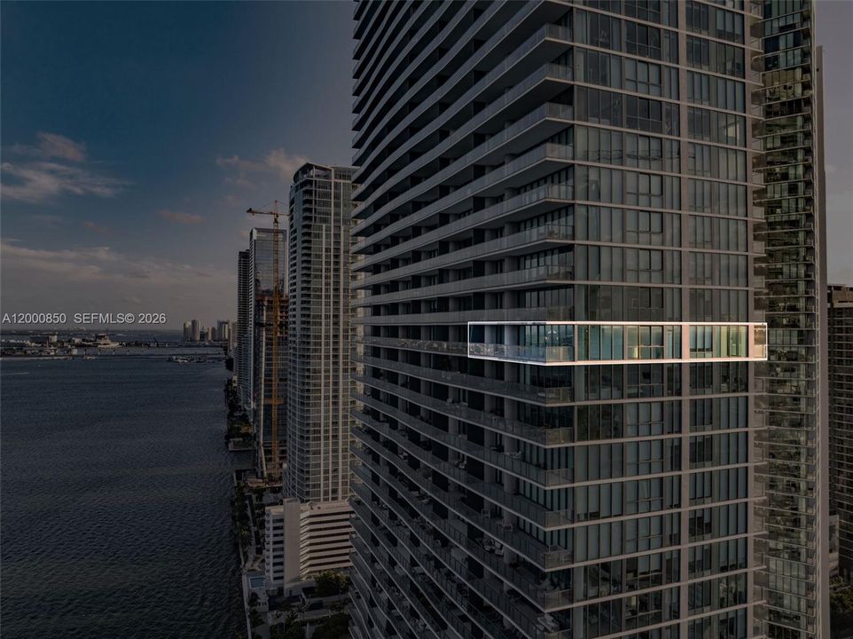 合同活跃: $1,750,000 (3 贝兹, 3 浴室, 1634 平方英尺)