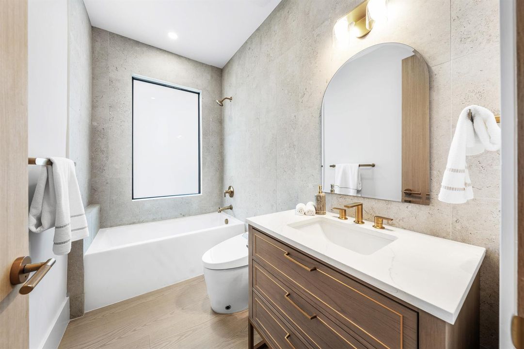 050-1701NorthSwintonAvenue-DelrayBeach-F