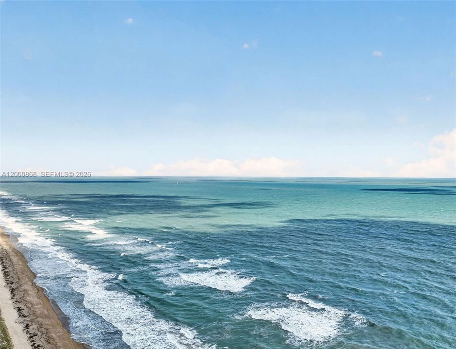 For Rent: $2,400 (2 beds, 1 baths, 1270 Square Feet)