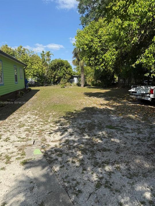 Недавно продано: $49,900 (0.16 acres)