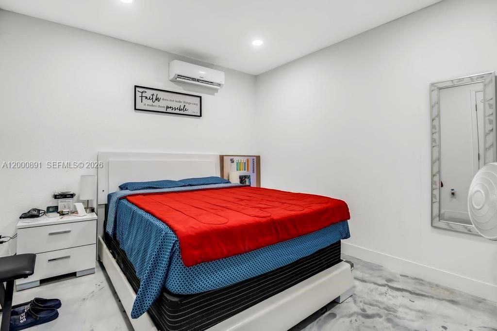 Activo con contrato: $625,000 (4 camas, 3 baños, 1924 Pies cuadrados)
