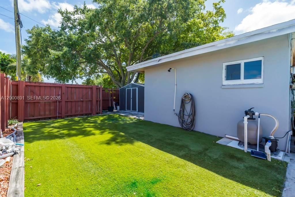 Activo con contrato: $625,000 (4 camas, 3 baños, 1924 Pies cuadrados)