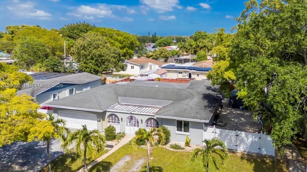 Activo con contrato: $625,000 (4 camas, 3 baños, 1924 Pies cuadrados)