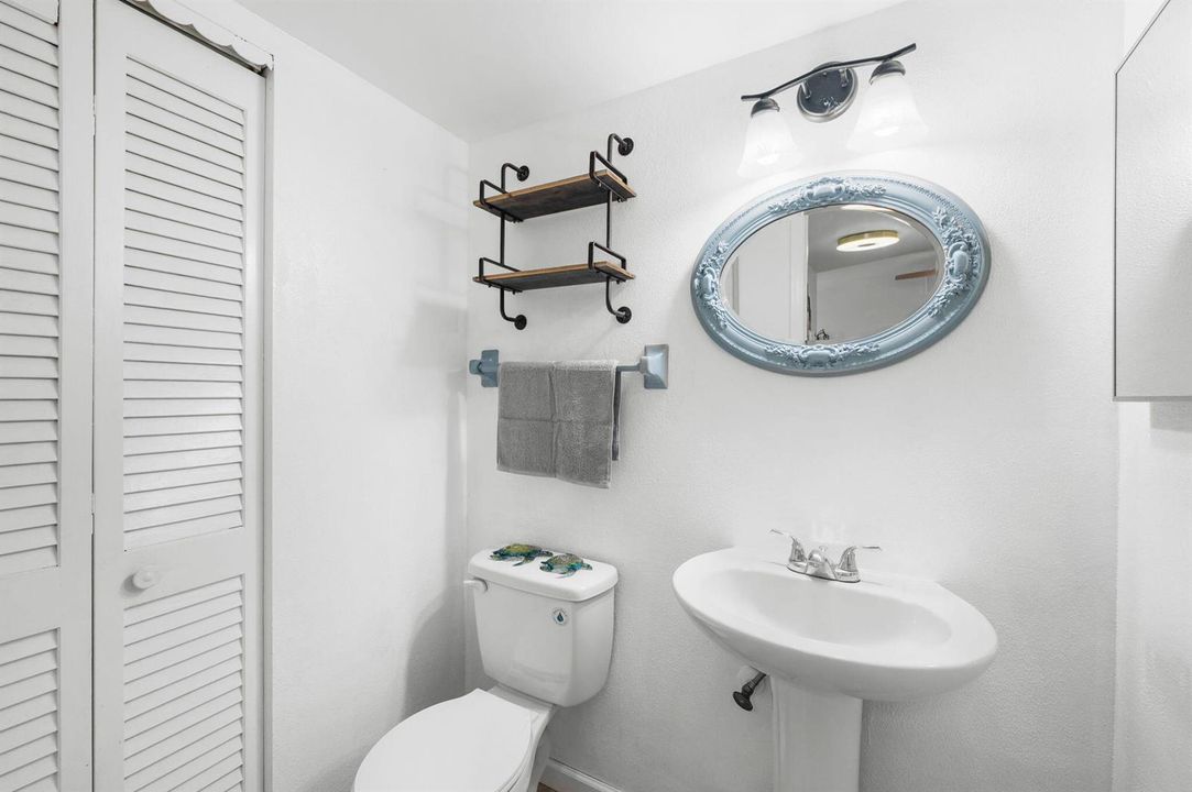 8-web-or-mls-2102 NE 1st Way #103 - 8