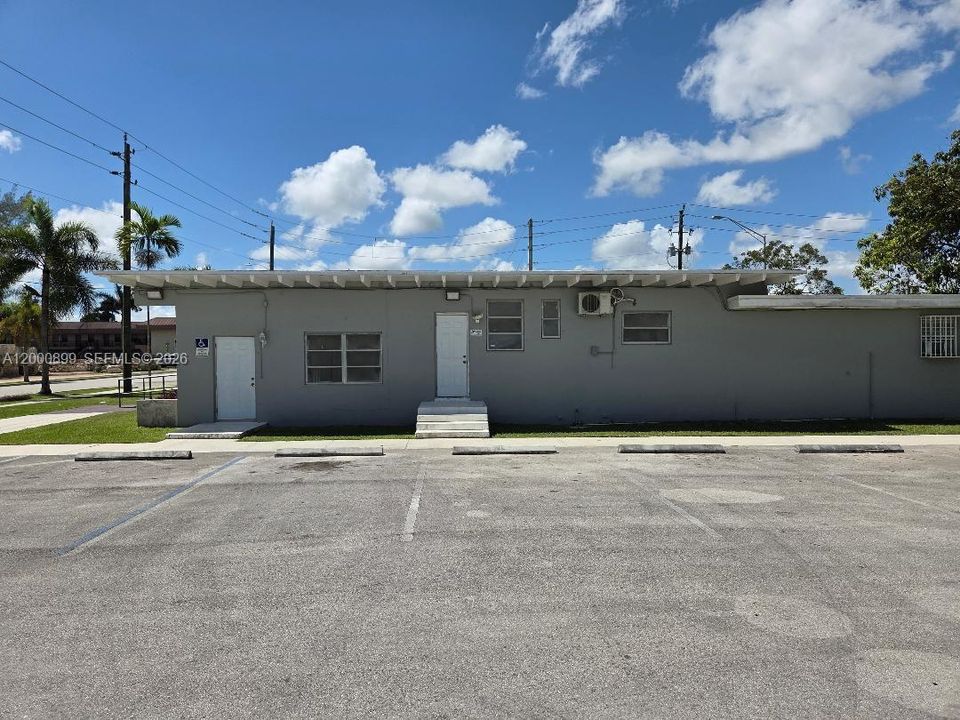 For Rent: $6,500 (0 beds, 0 baths, 0 Square Feet)