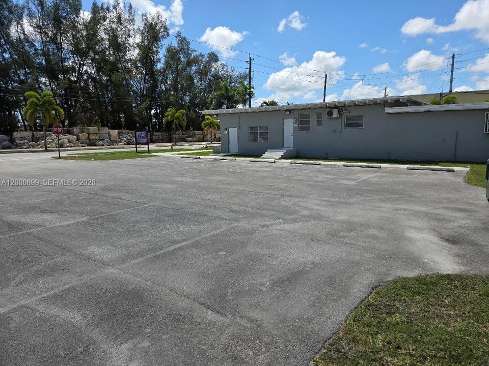 For Rent: $6,500 (0 beds, 0 baths, 0 Square Feet)