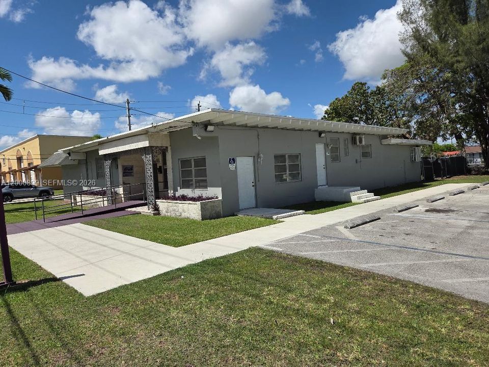 For Rent: $6,500 (0 beds, 0 baths, 0 Square Feet)