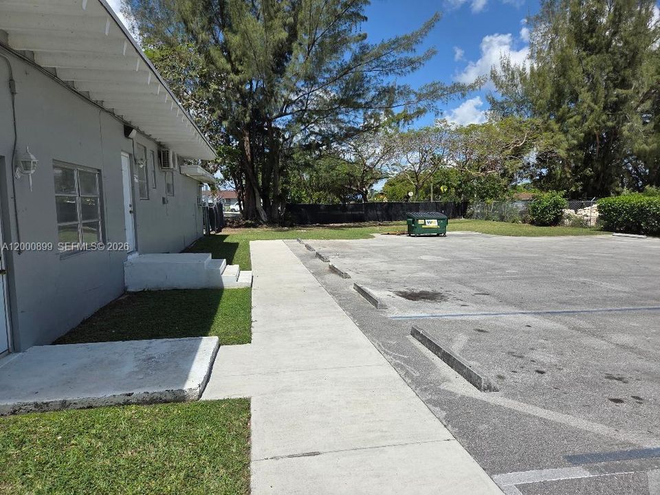 For Rent: $6,500 (0 beds, 0 baths, 0 Square Feet)