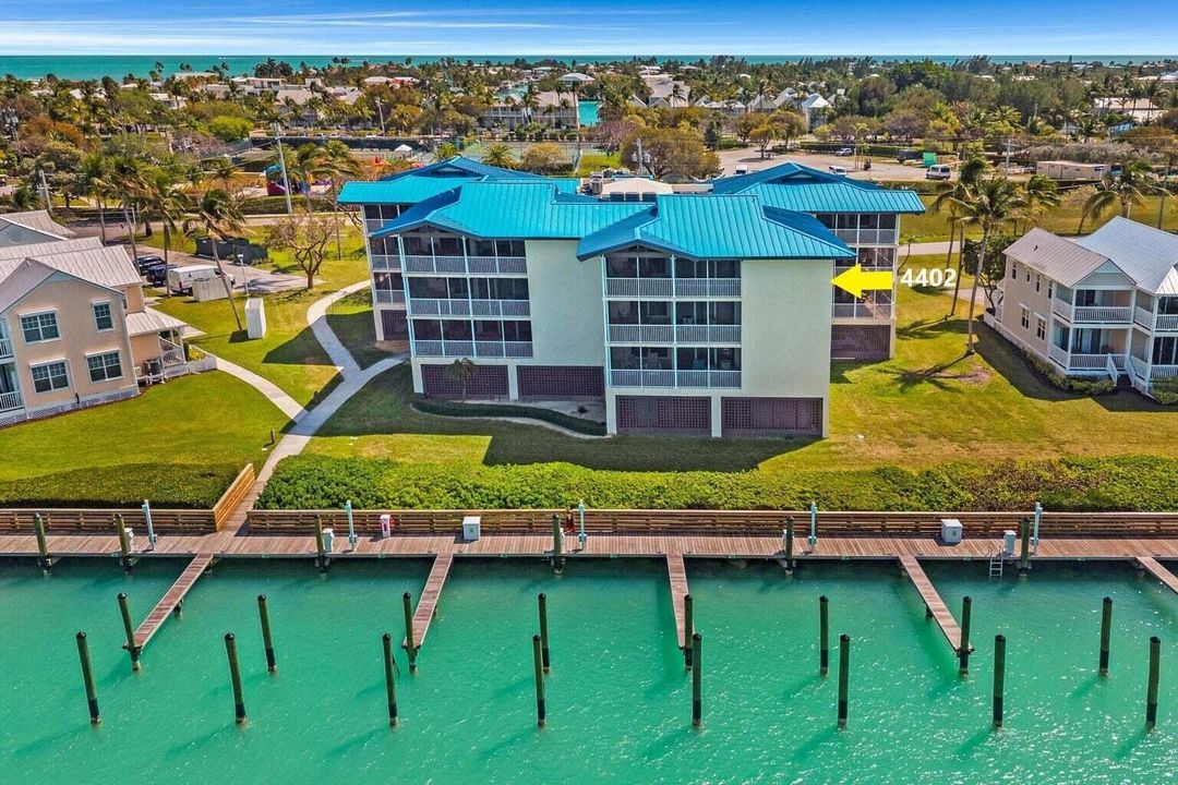PREMIER PENTHOUSE LOCATION 4402
