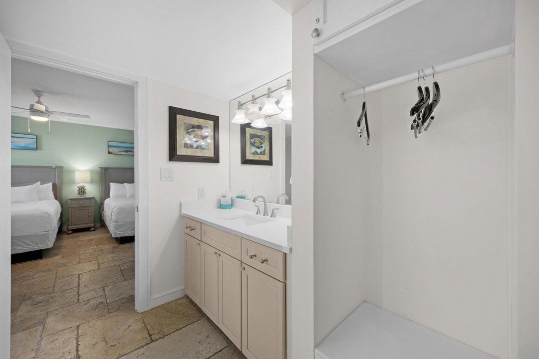 Jack and Jill Bath