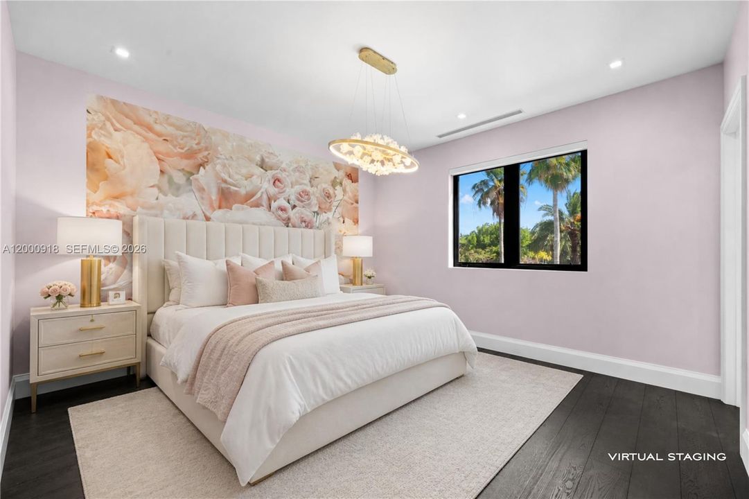 For Sale: $15,995,000 (10 beds, 7 baths, 9655 Square Feet)