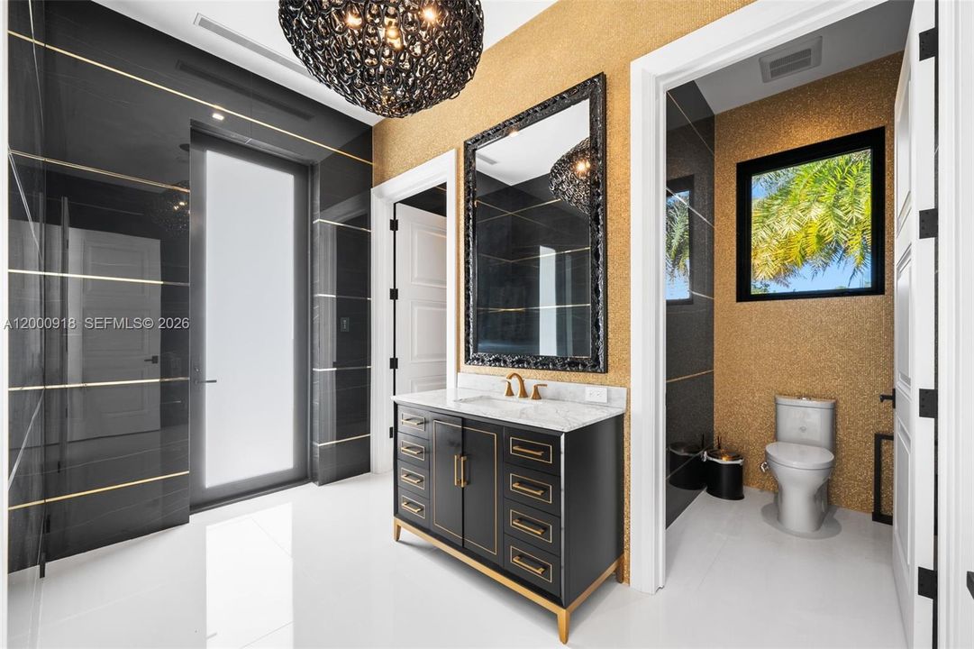 For Sale: $15,995,000 (10 beds, 7 baths, 9655 Square Feet)