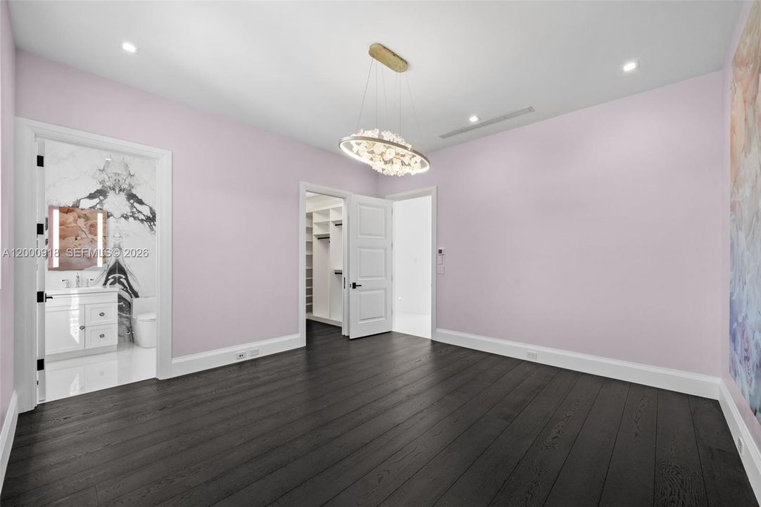 For Sale: $15,995,000 (10 beds, 7 baths, 9655 Square Feet)