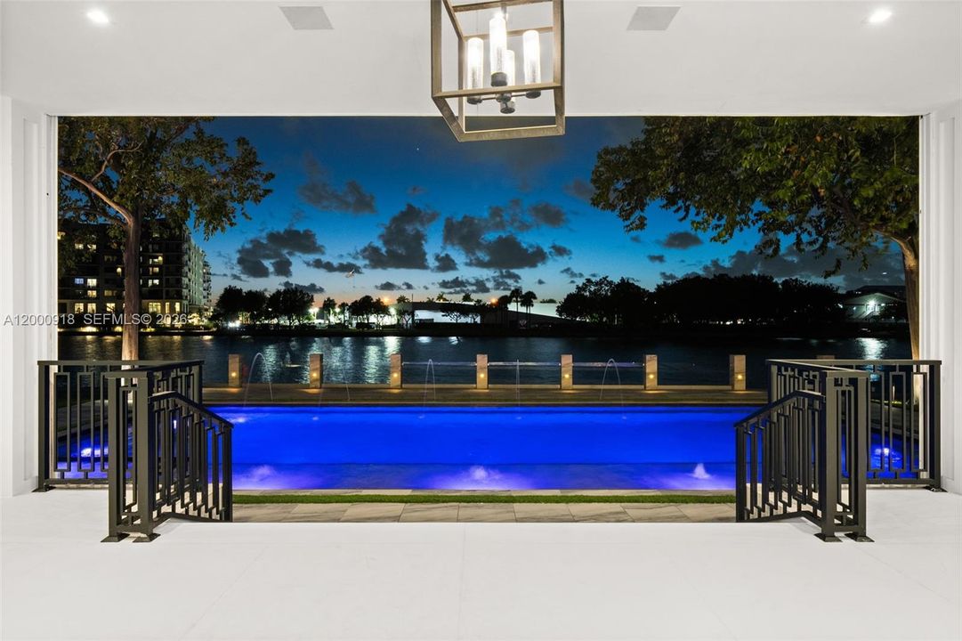 For Sale: $15,995,000 (10 beds, 7 baths, 9655 Square Feet)