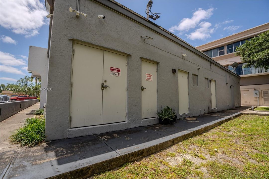 For Sale: $1,800,000 (0 beds, 0 baths, 0 Square Feet)